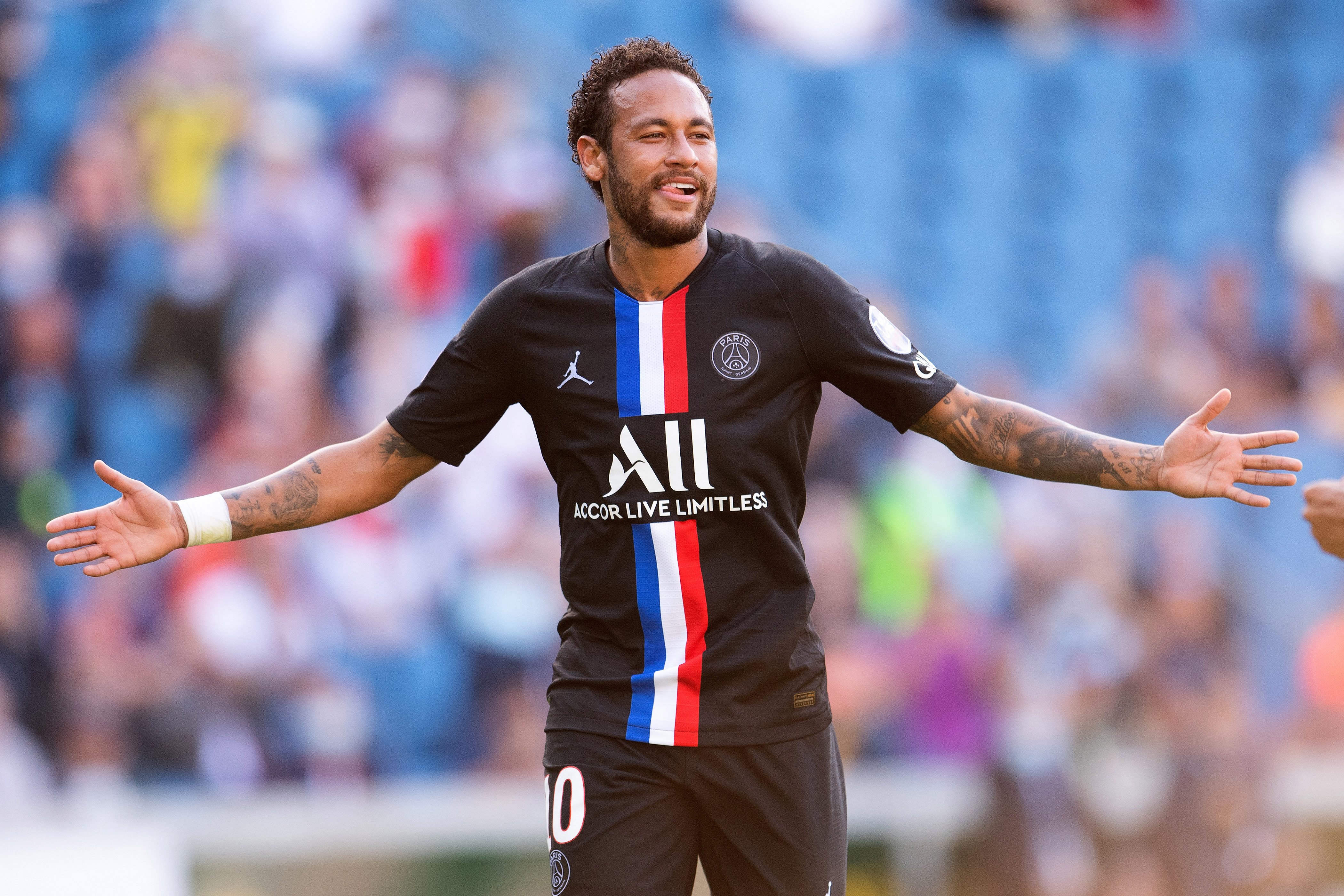 开云-内马尔重返赛场，锐不可当首场状态出色，西班牙队观众沸腾！气势如虹延续的简单介绍-开云